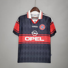 Bayern Munich 1997-99 Kit